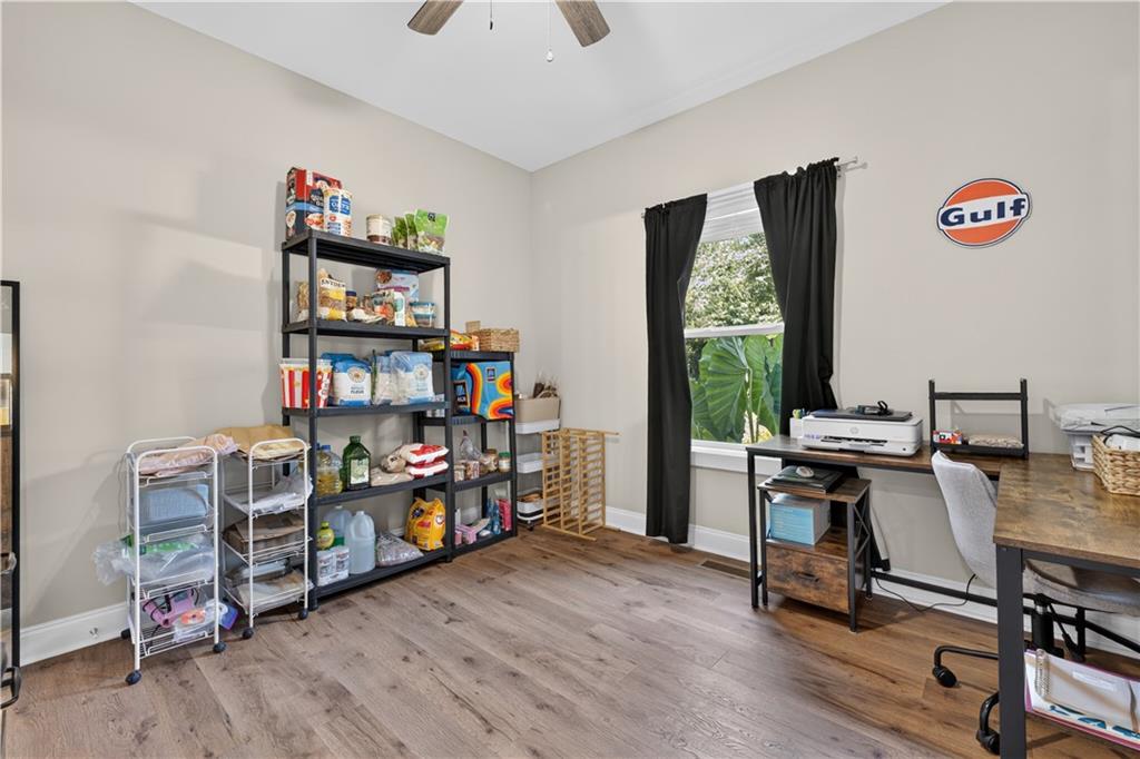 3979 Pointe N Property Photo 31
