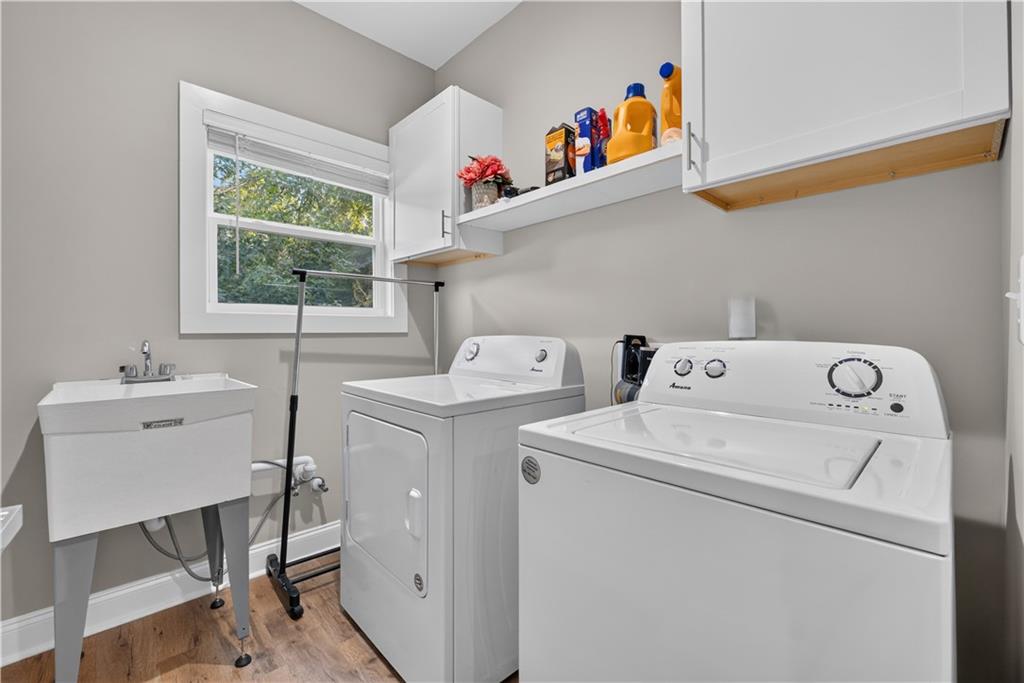 3979 Pointe N Property Photo 33