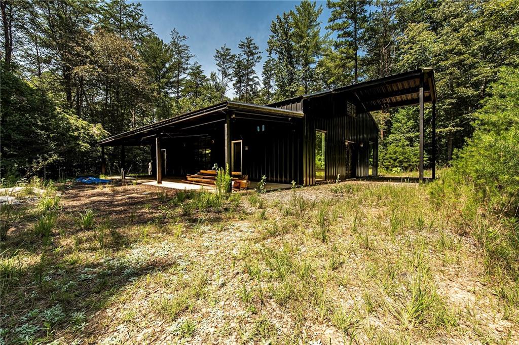 100 Ford Lane Property Photo 1