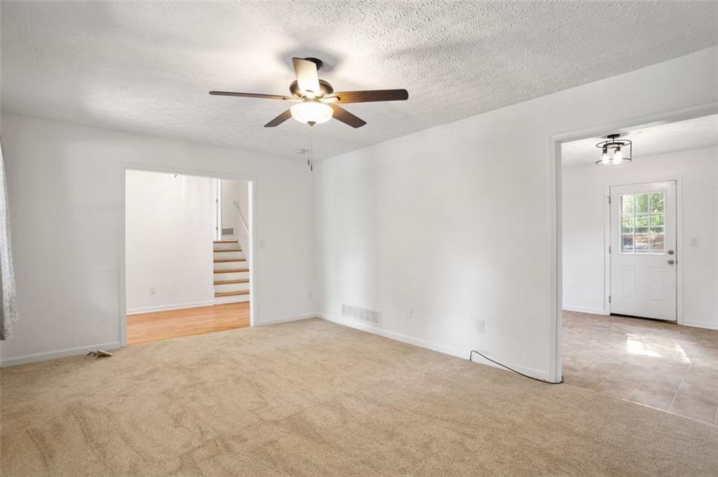 33 Dalena Way Property Photo 11