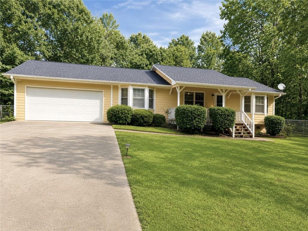 205 Meadowbrook Drive Property Photo 1