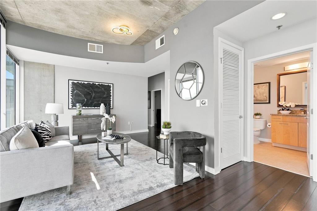 3324 Peachtree Road Ne Unit 1911 Property Photo 11