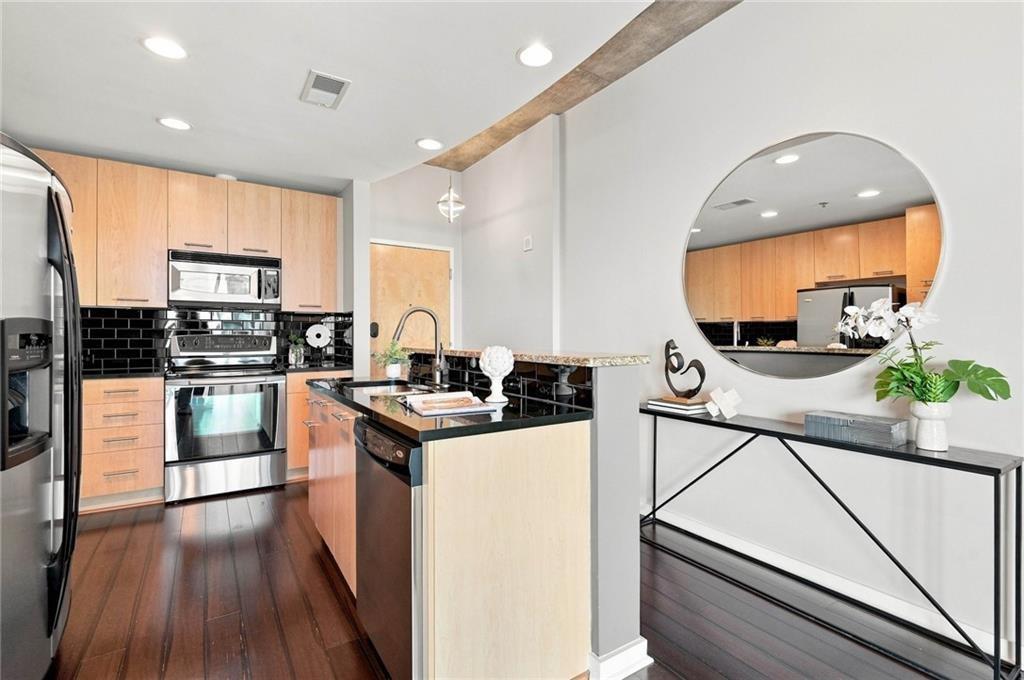 3324 Peachtree Road Ne Unit 1911 Property Photo 14