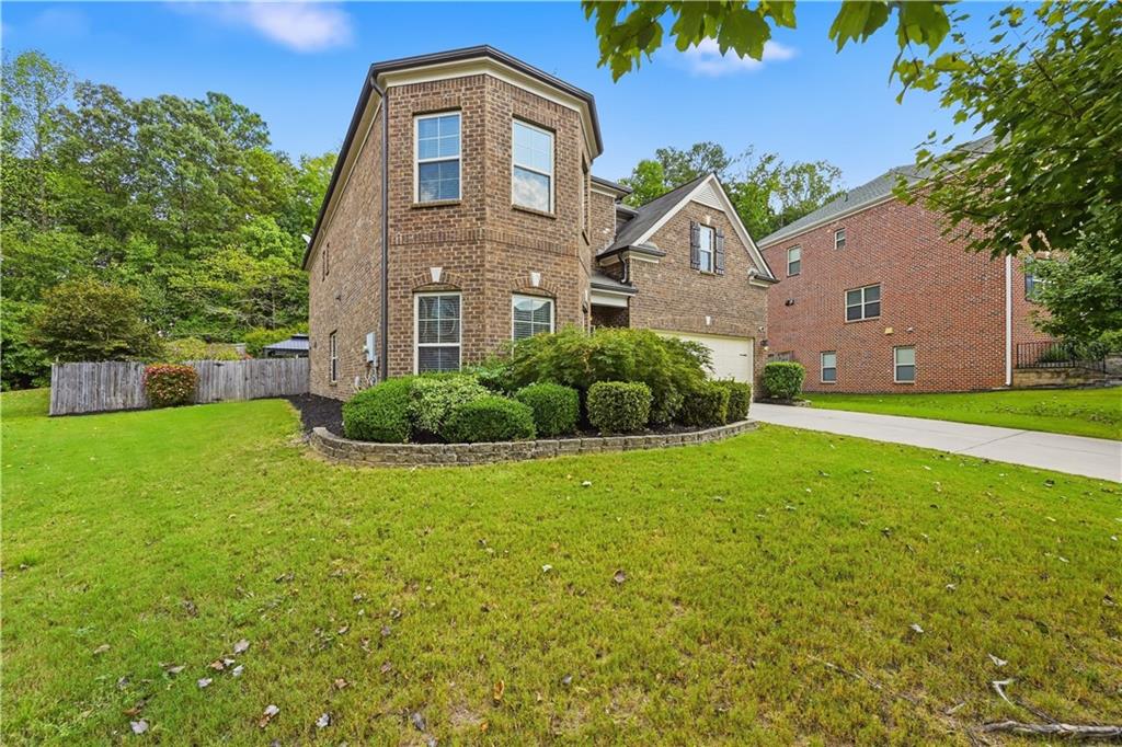 5950 Somersby Circle Property Photo 4