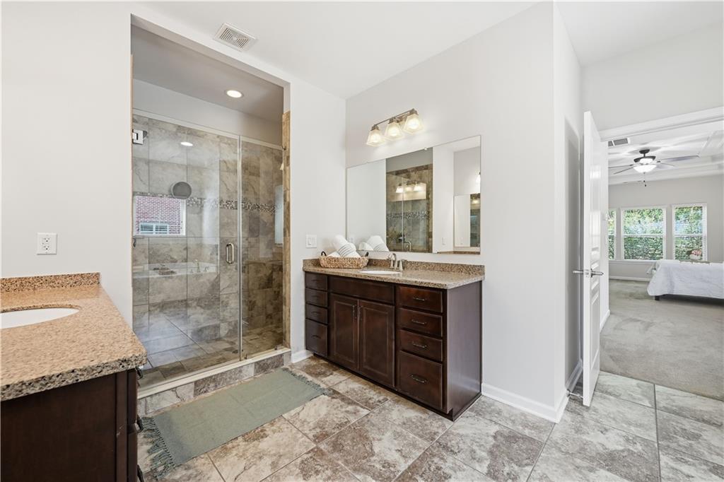 5950 Somersby Circle Property Photo 45