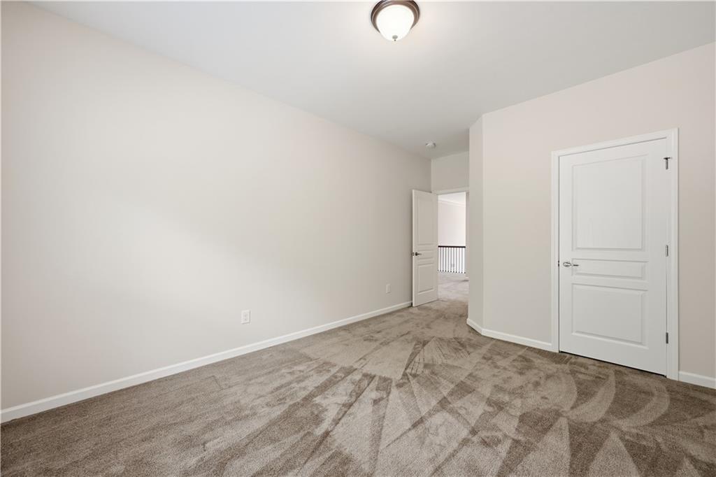 5950 Somersby Circle Property Photo 54