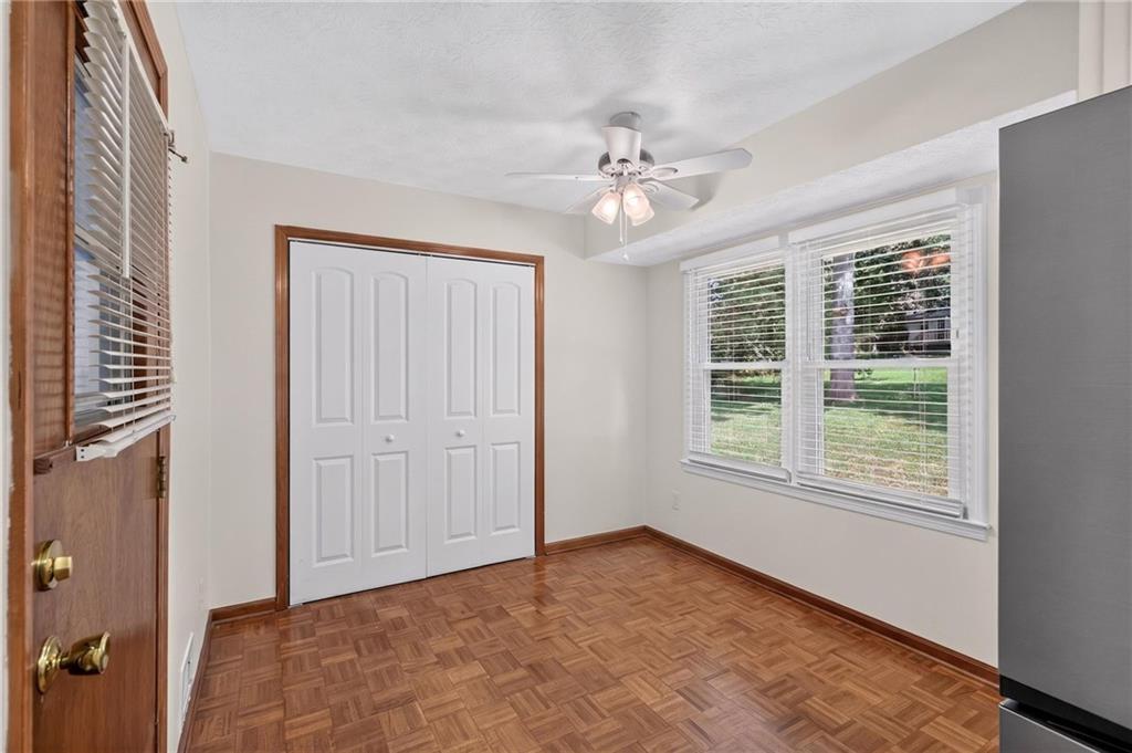 90 Burnett Way Property Photo 11