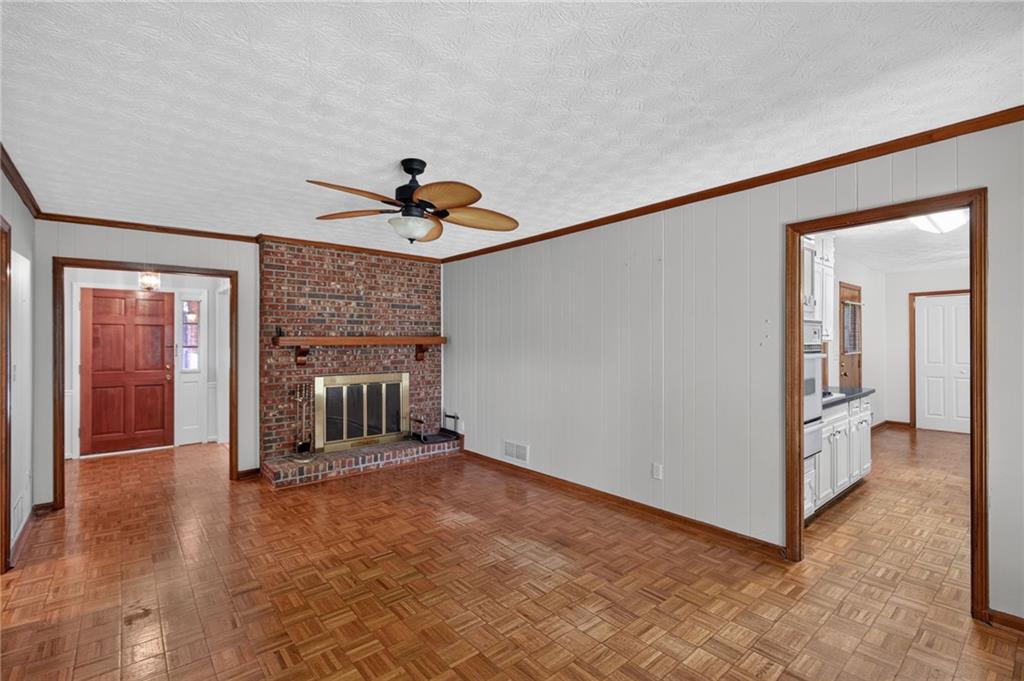90 Burnett Way Property Photo 18