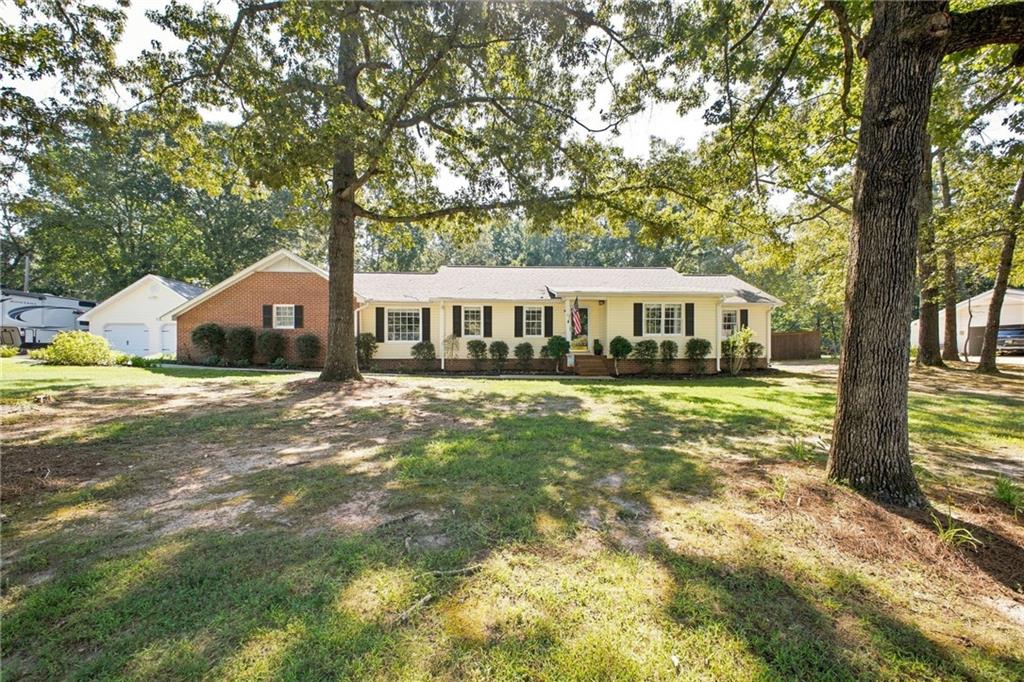 97 Oak Hill Drive Property Photo 1