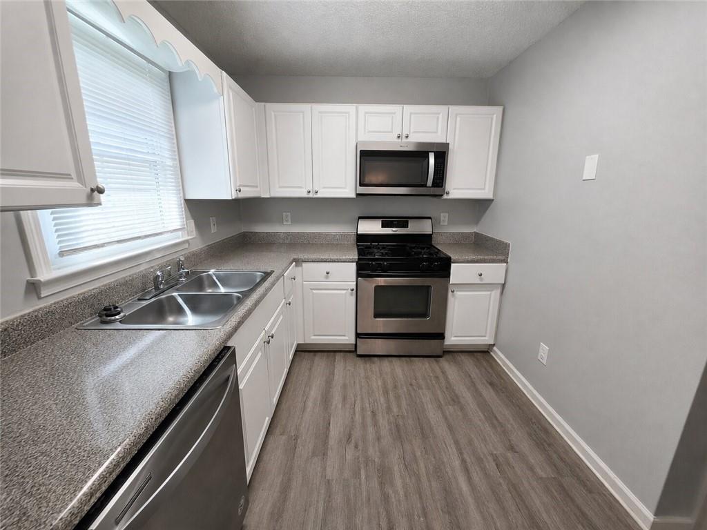17 Winchester Drive Property Photo 6