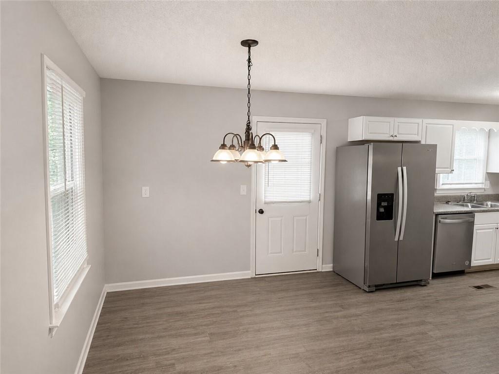 17 Winchester Drive Property Photo 7