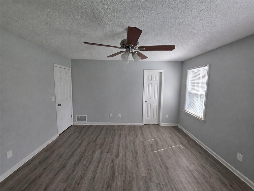 17 Winchester Drive Property Photo 12