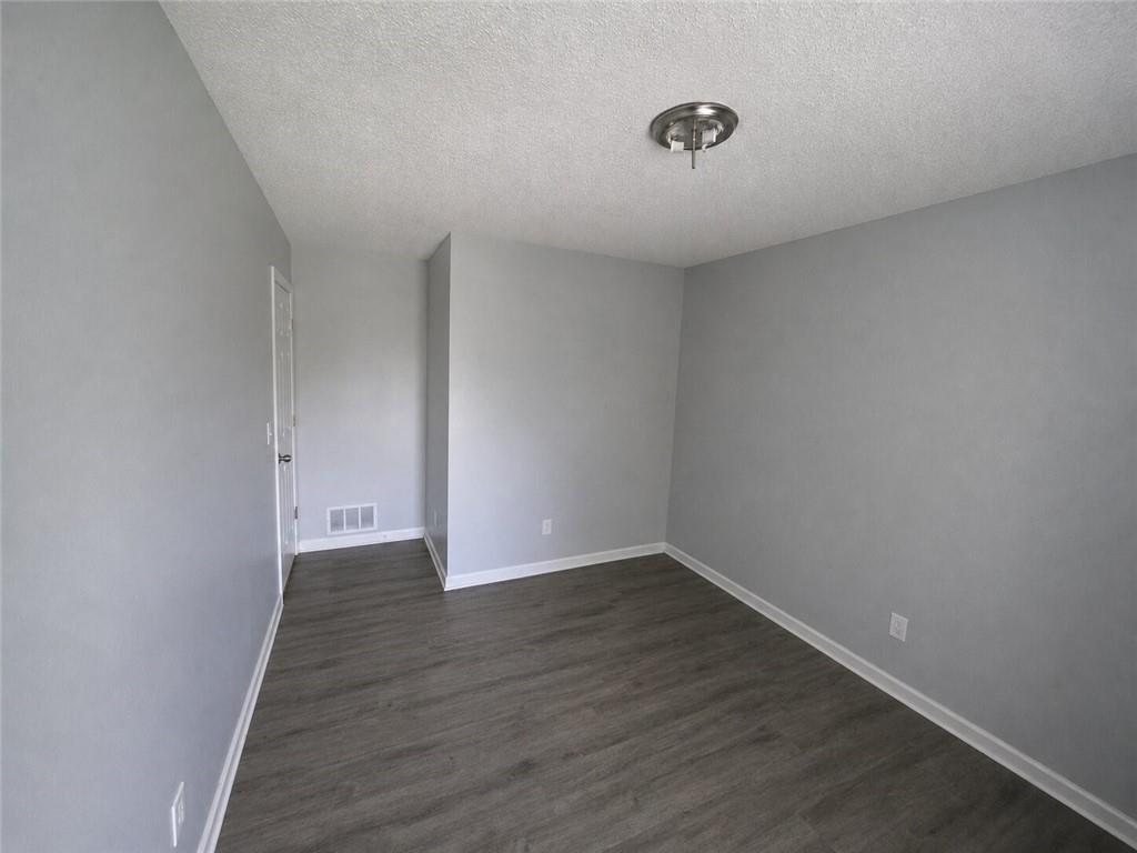 17 Winchester Drive Property Photo 14