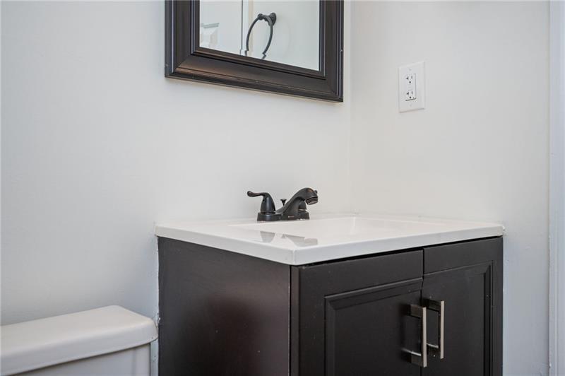 1470 Leafmore Place Property Photo 12