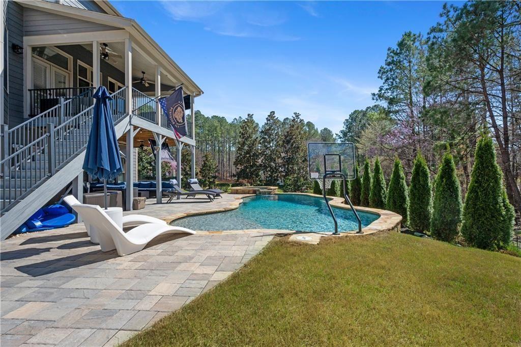 31 Evening Mist Drive Property Photo 2