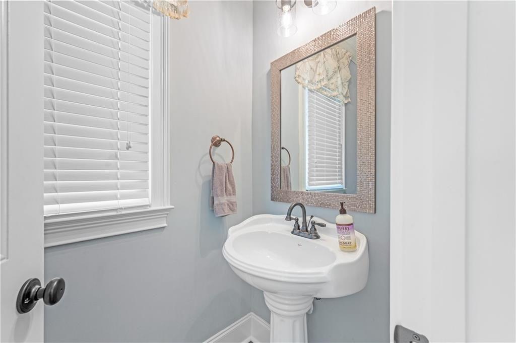 31 Evening Mist Drive Property Photo 14