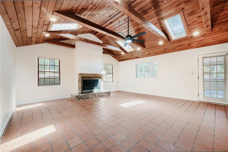 1278 Fairhill Lane Property Photo 12