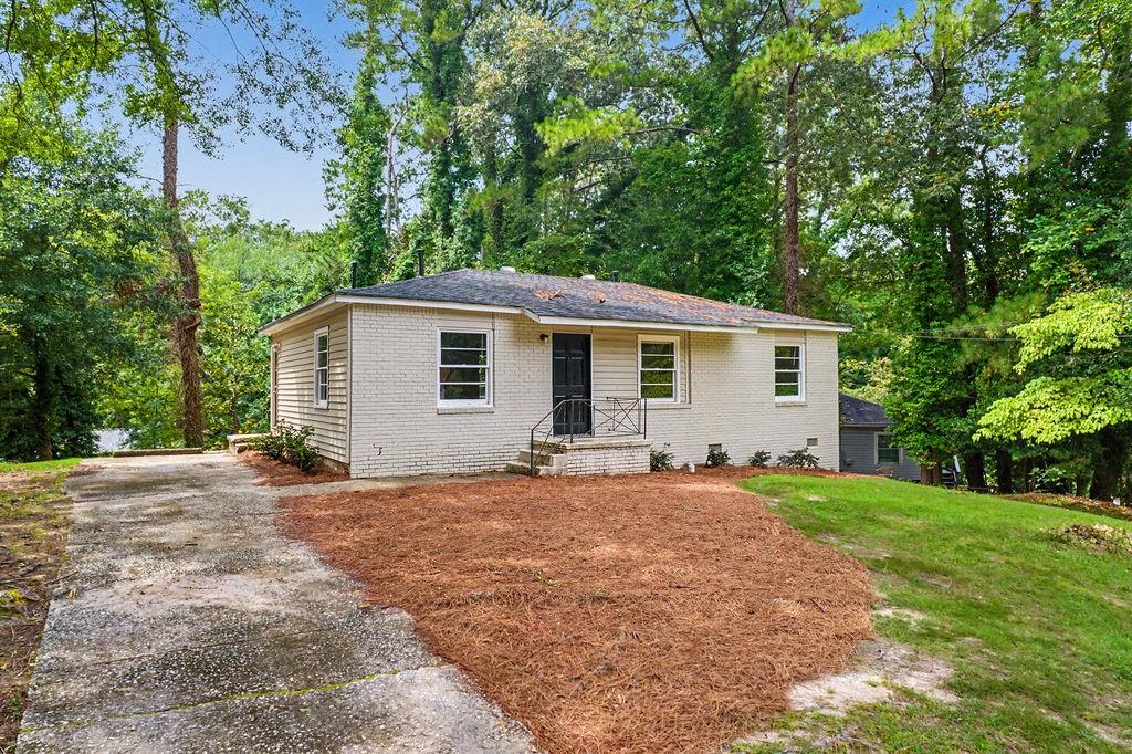 3791 Clovis Court Nw Property Photo 2