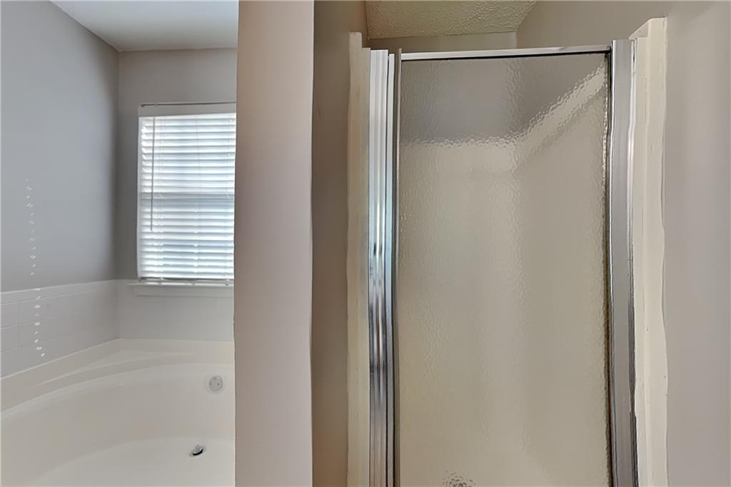7828978 Property Photo 8