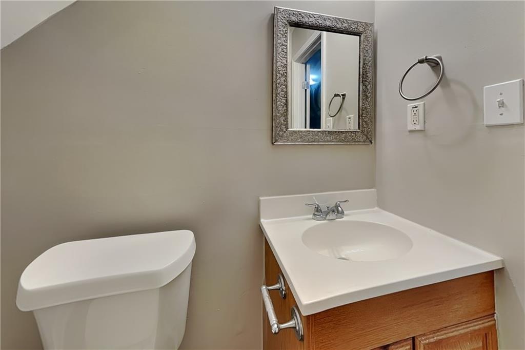 7828978 Property Photo 10
