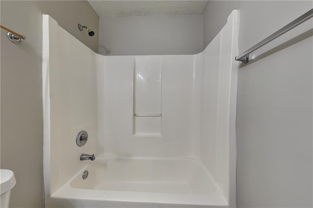 7828978 Property Photo 15
