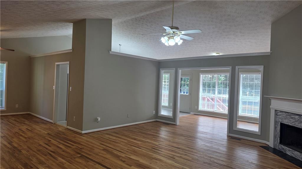 2994 Hickory Run Circle Property Photo 5