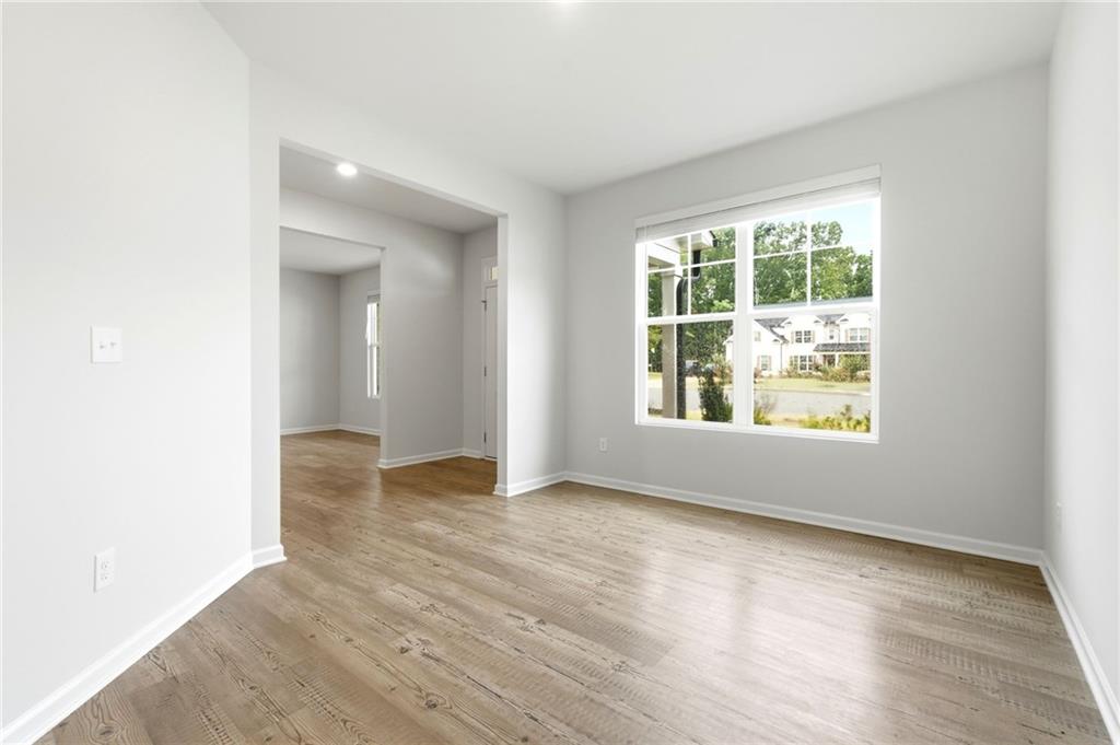 462 Sylvie Drive Property Photo 15