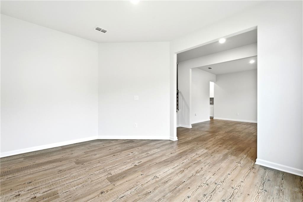 462 Sylvie Drive Property Photo 16