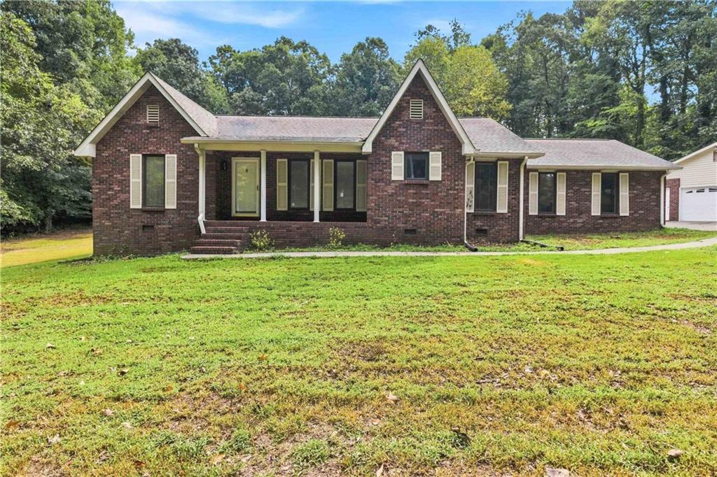 760 Pine Needle Road Property Photo 1