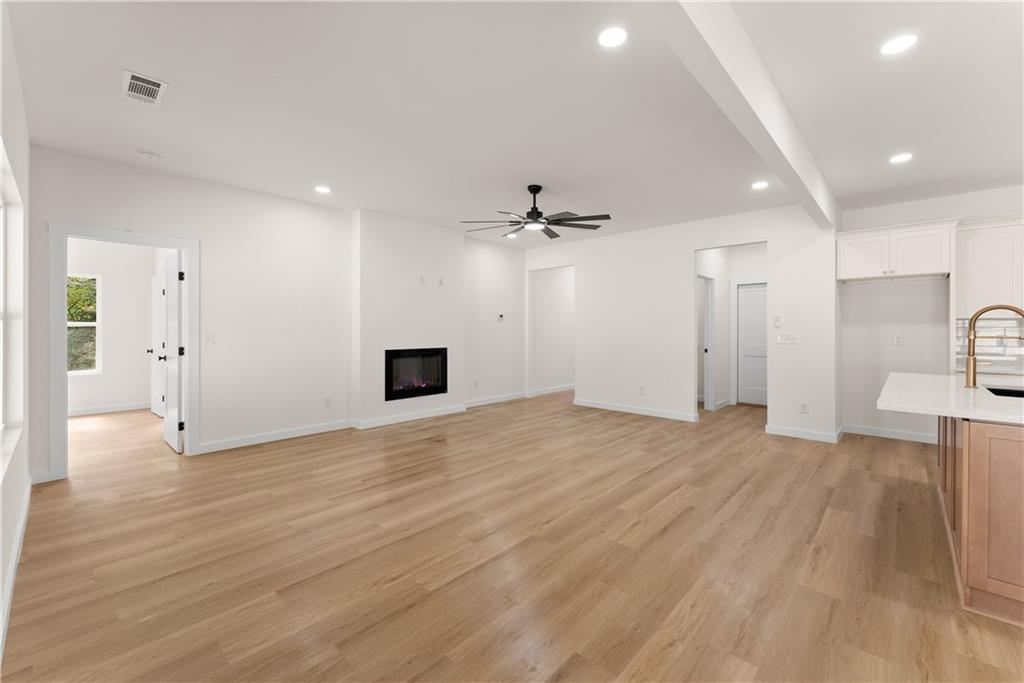 4635 Perry Rd Property Photo 19