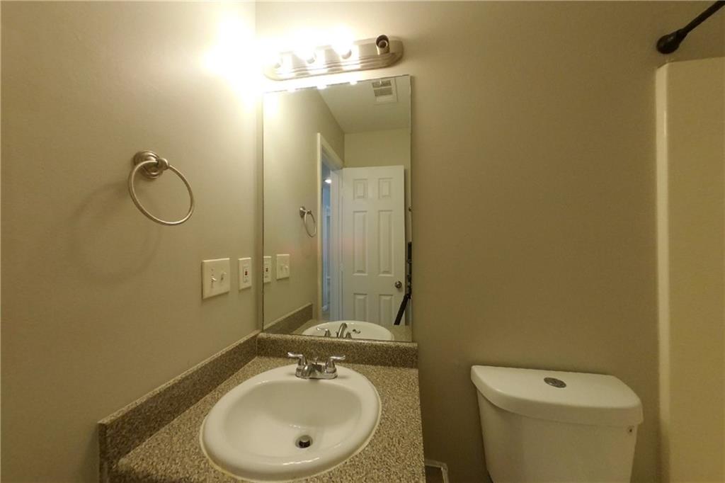 7829116 Property Photo 13