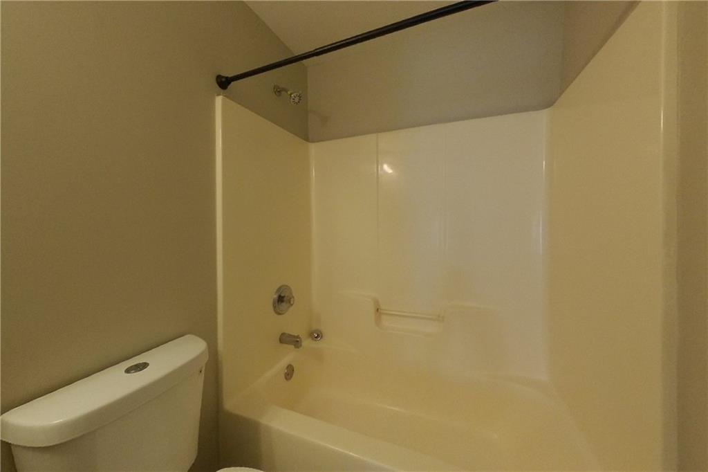 7829116 Property Photo 14