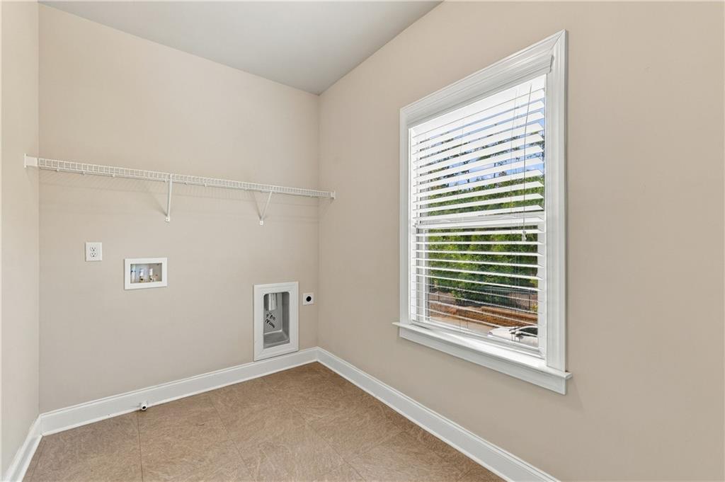 575 Opera Lane Property Photo 28