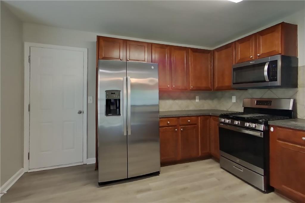 7829145 Property Photo 6