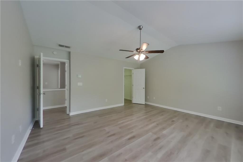 7829145 Property Photo 8