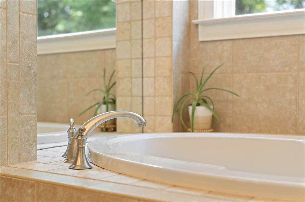 1109 Sequoia Trail Property Photo 4