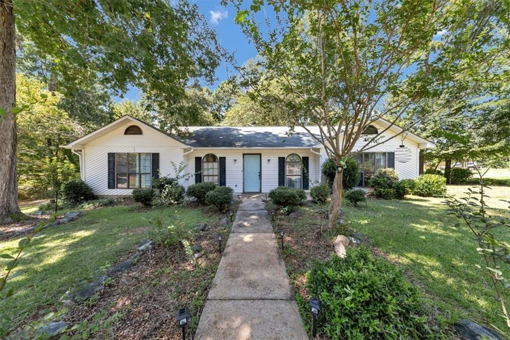 226 N Wesleyan Circle N Property Photo 1