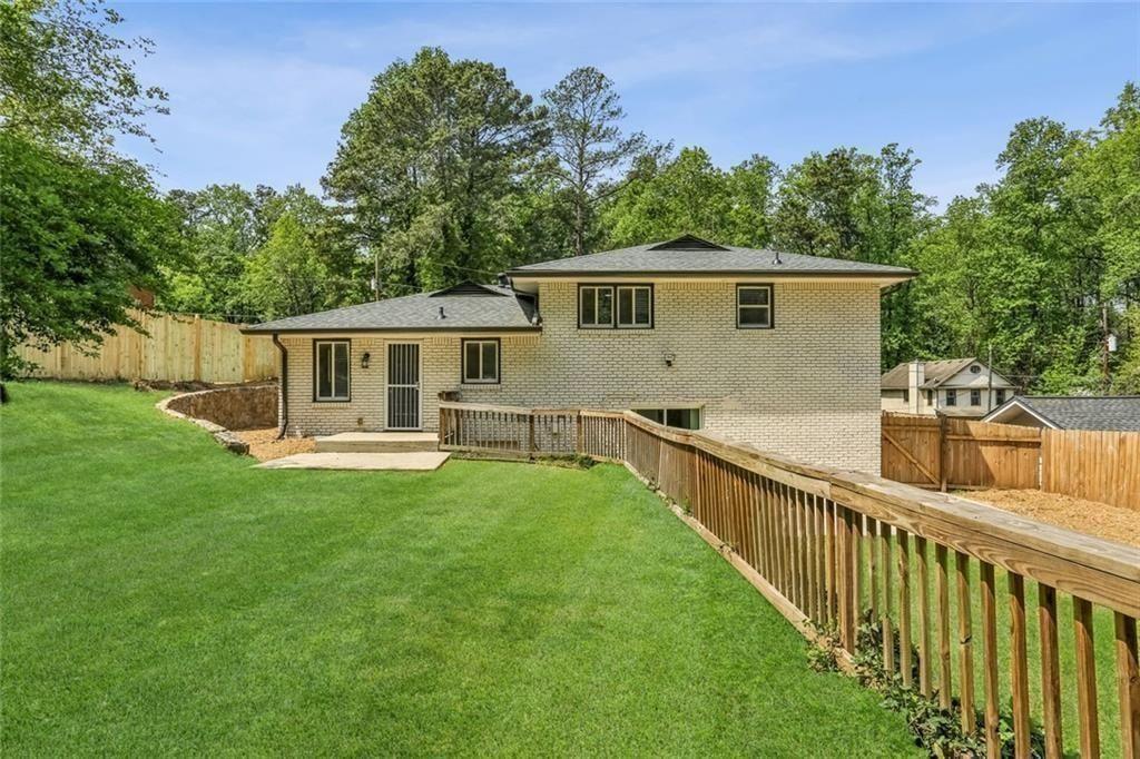 1888 La Mesa Property Photo 32