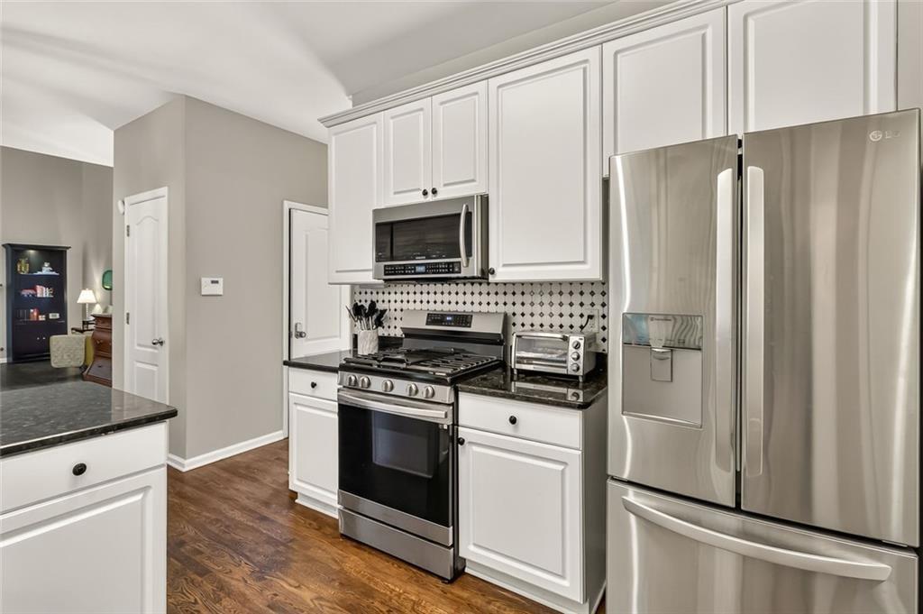 415 Havenmist Landing Property Photo 13