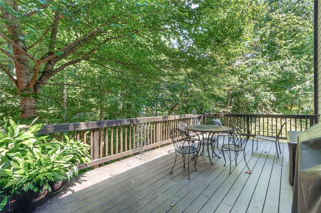 415 Havenmist Landing Property Photo 32