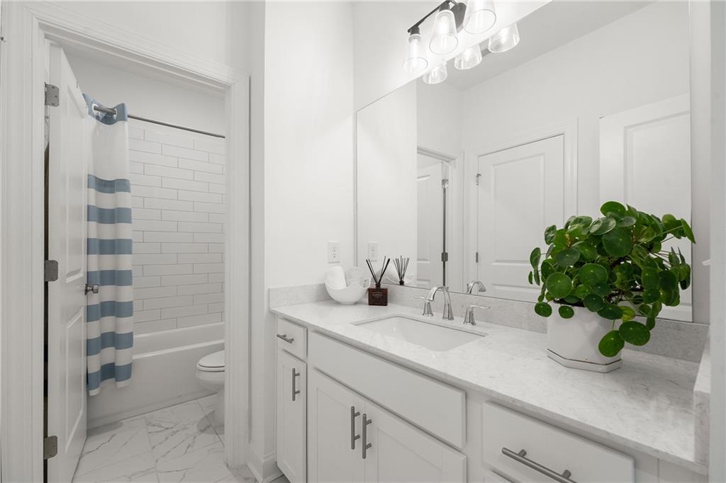 431 Olmstead Way Property Photo 34