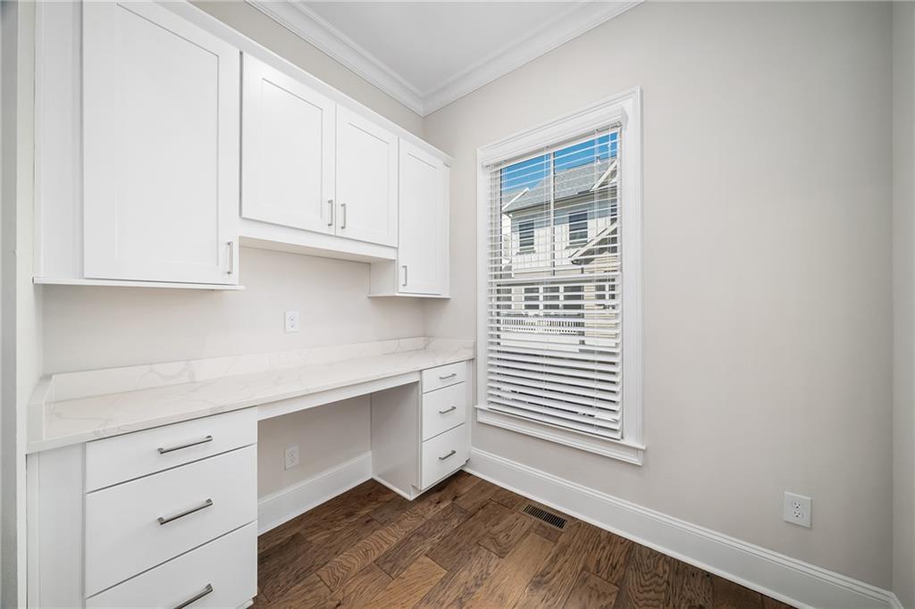 896 Mayfield Road Property Photo 14