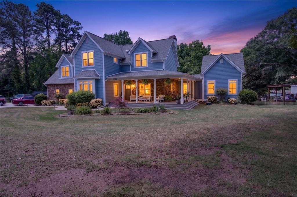 1504 Double Springs Road Property Photo 2