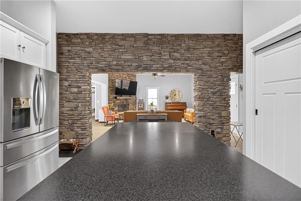 1504 Double Springs Road Property Photo 8