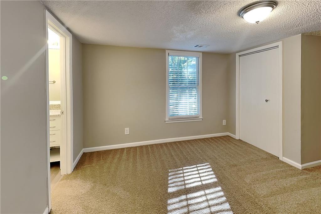 1261 Brookton Woods Way Property Photo 12