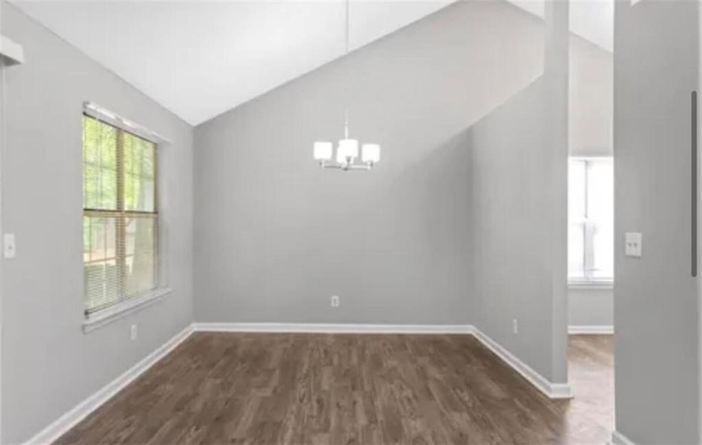 956 Forest Path Property Photo 7