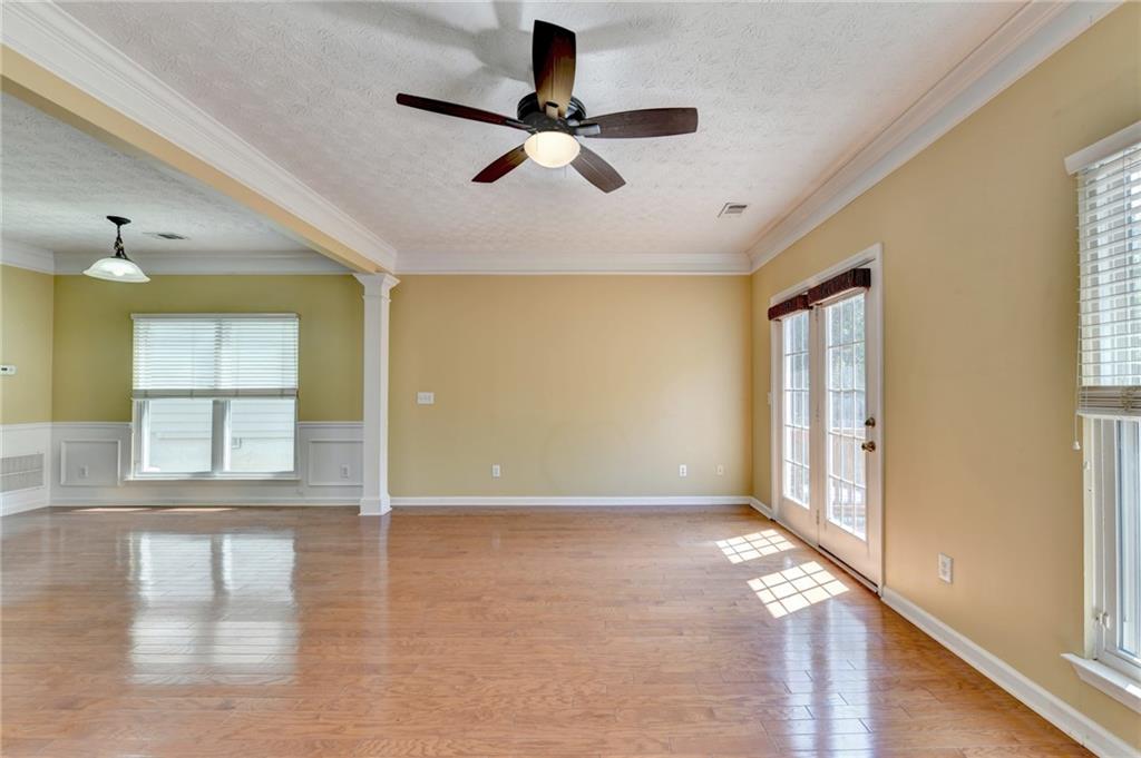 2303 Oak Glenn Circle Property Photo 11