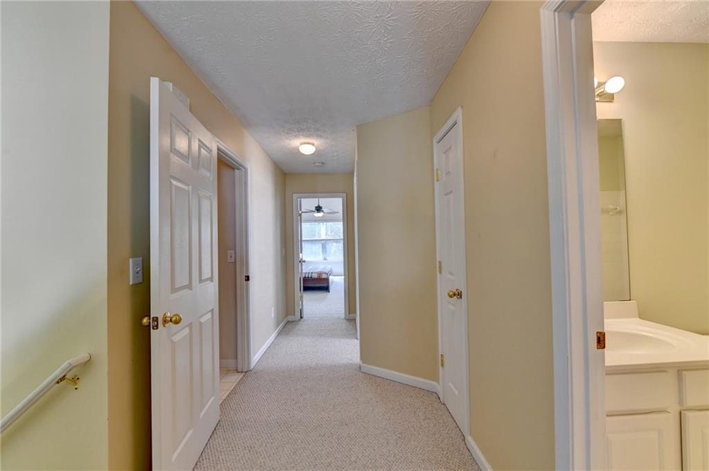 2303 Oak Glenn Circle Property Photo 20
