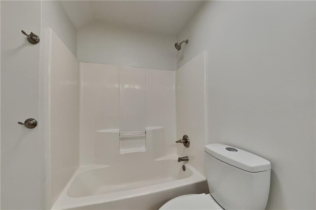 1025 Russell Point Property Photo 21