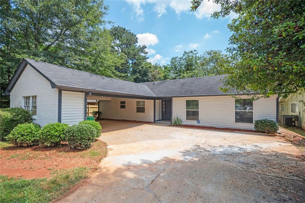 1130 Mannbrook Drive Property Photo 9